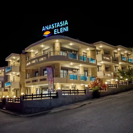 Anastasia Eleni Kallithea  외부 사진