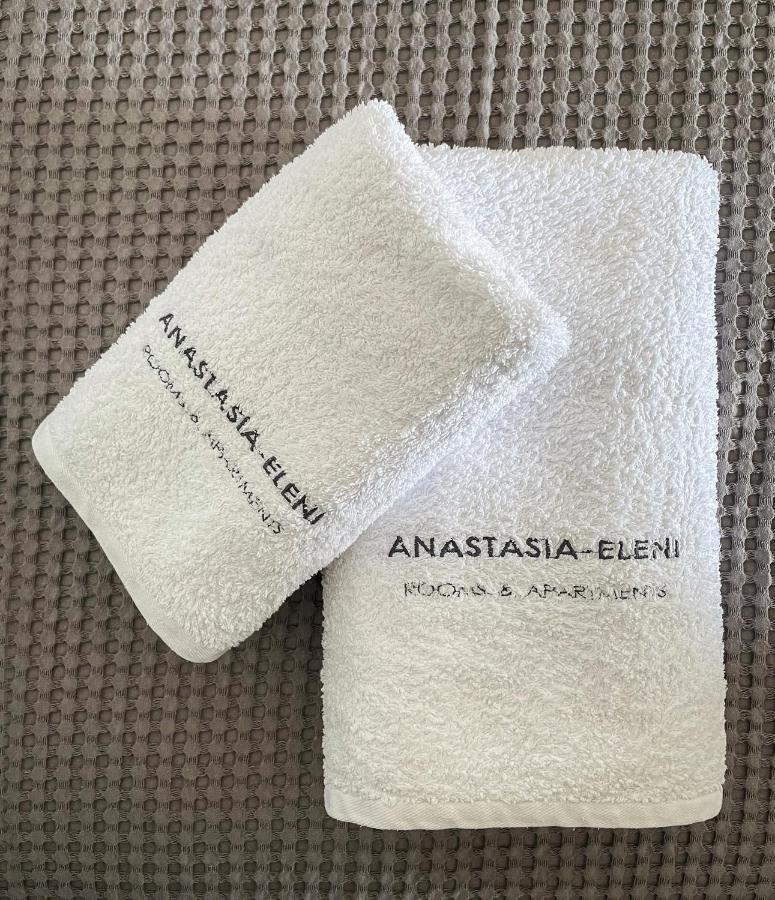 Anastasia Eleni Kallithea  외부 사진